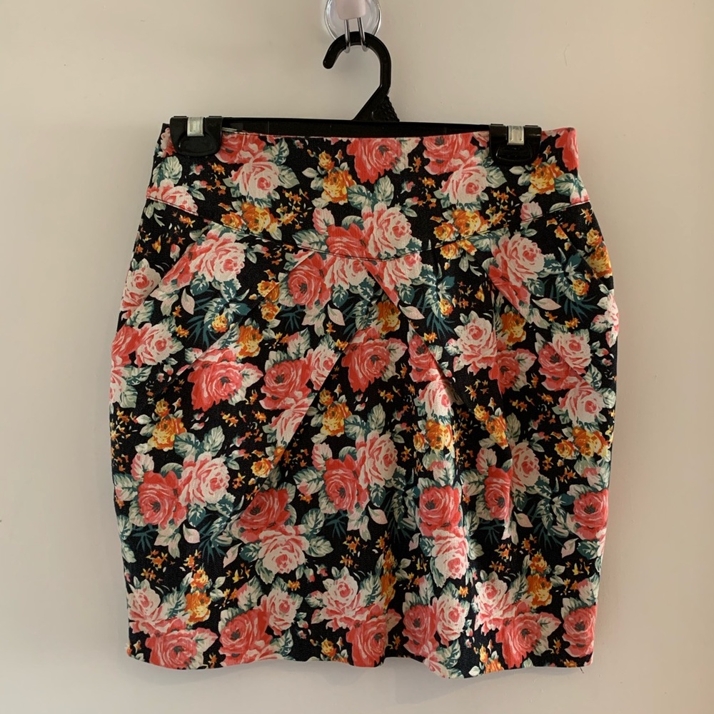 Floral high wasted skirt